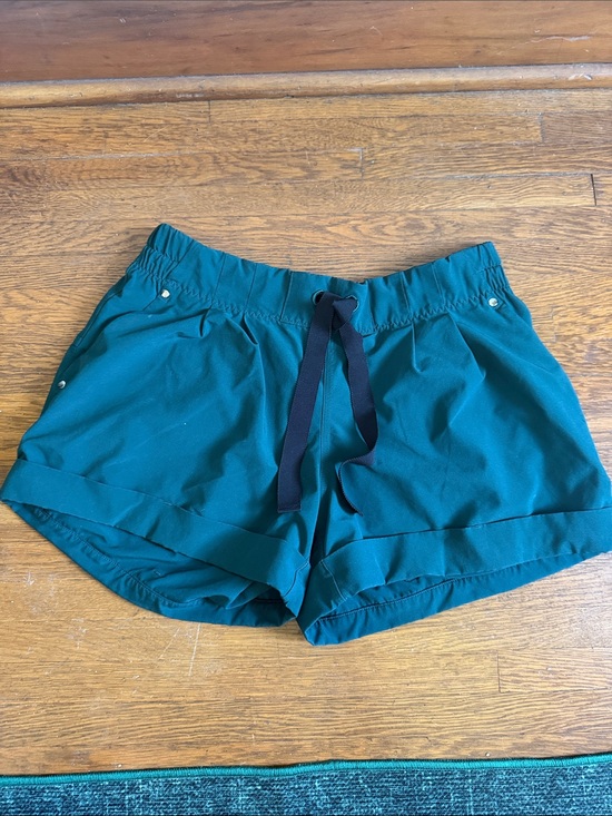lululemon athletica Pants - lululemon athletica Teal Drawstring Women's Shorts